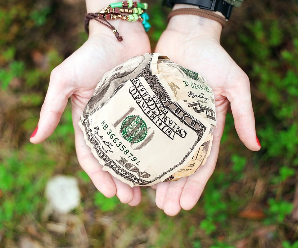 6 Ways Giving Back Actually Helps Your Business